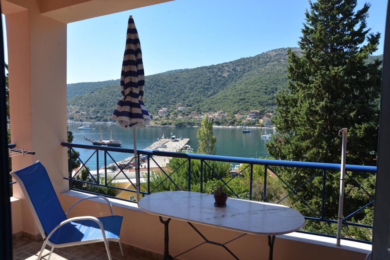 Natassa Apartments Agia Efimia Exterior photo