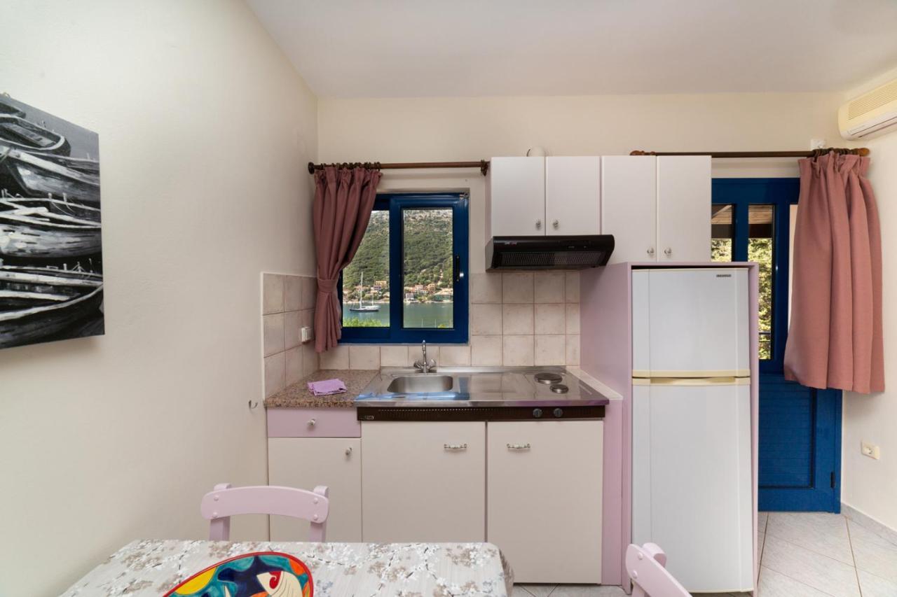 Natassa Apartments Agia Efimia Exterior photo