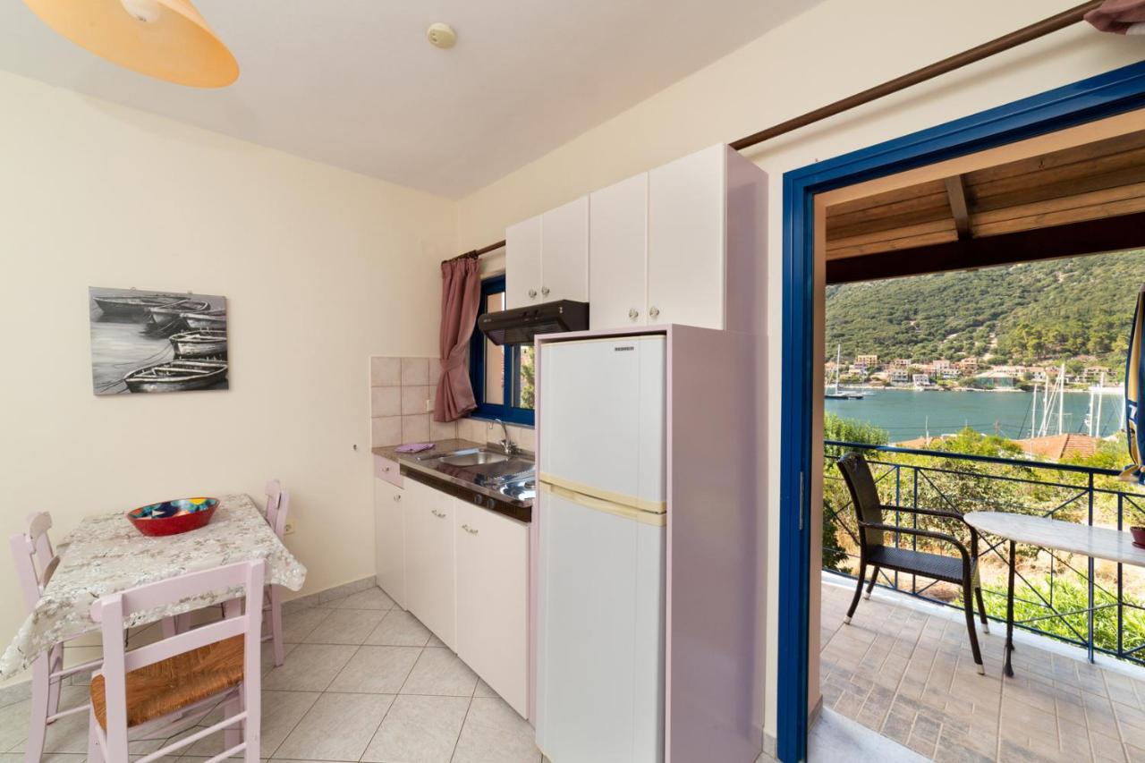 Natassa Apartments Agia Efimia Exterior photo